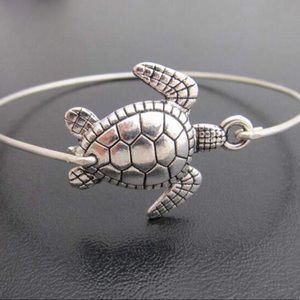 Silver Turtle Bangle NWT